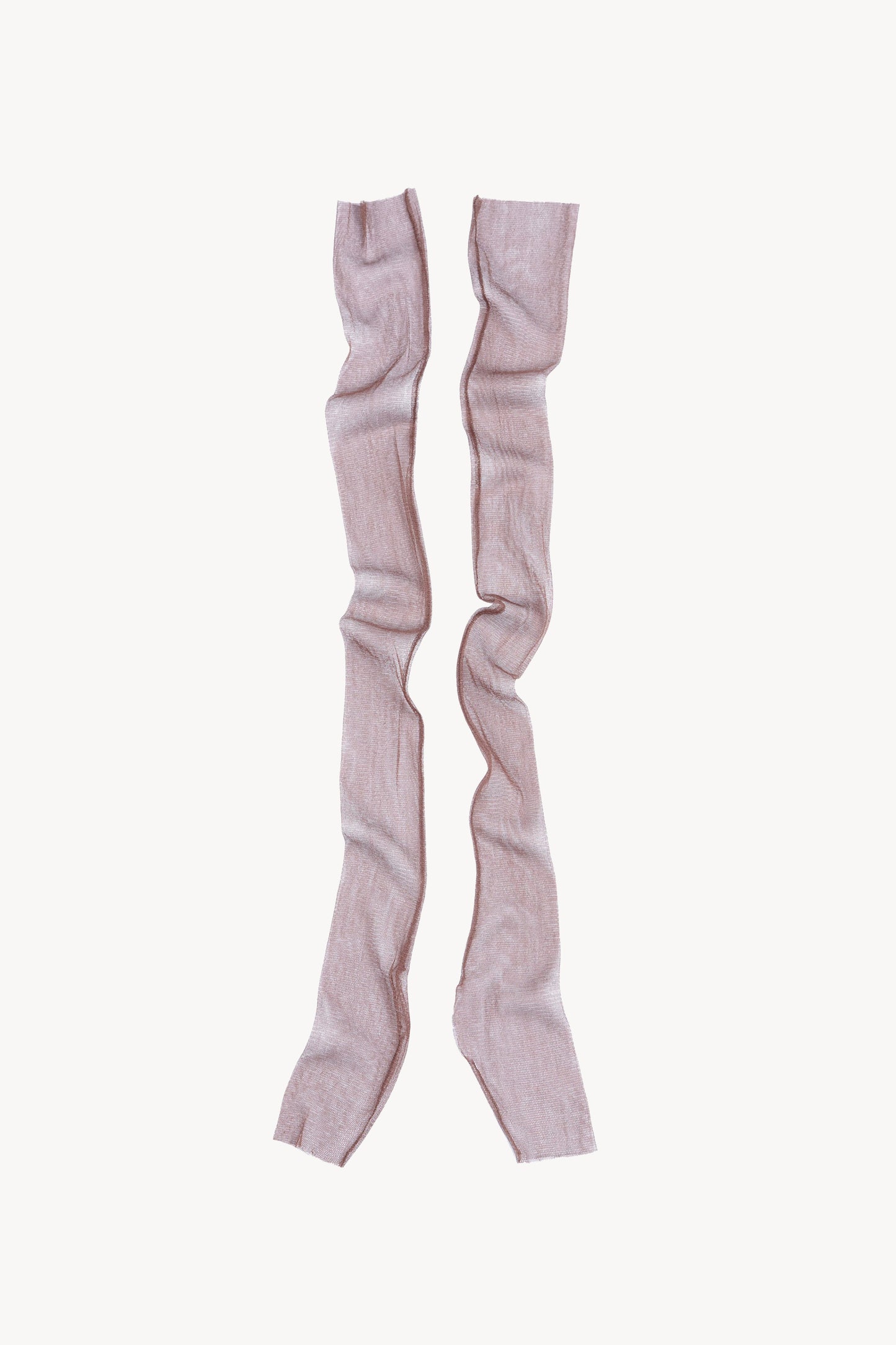 Mito, chestnut silk tulle mittens