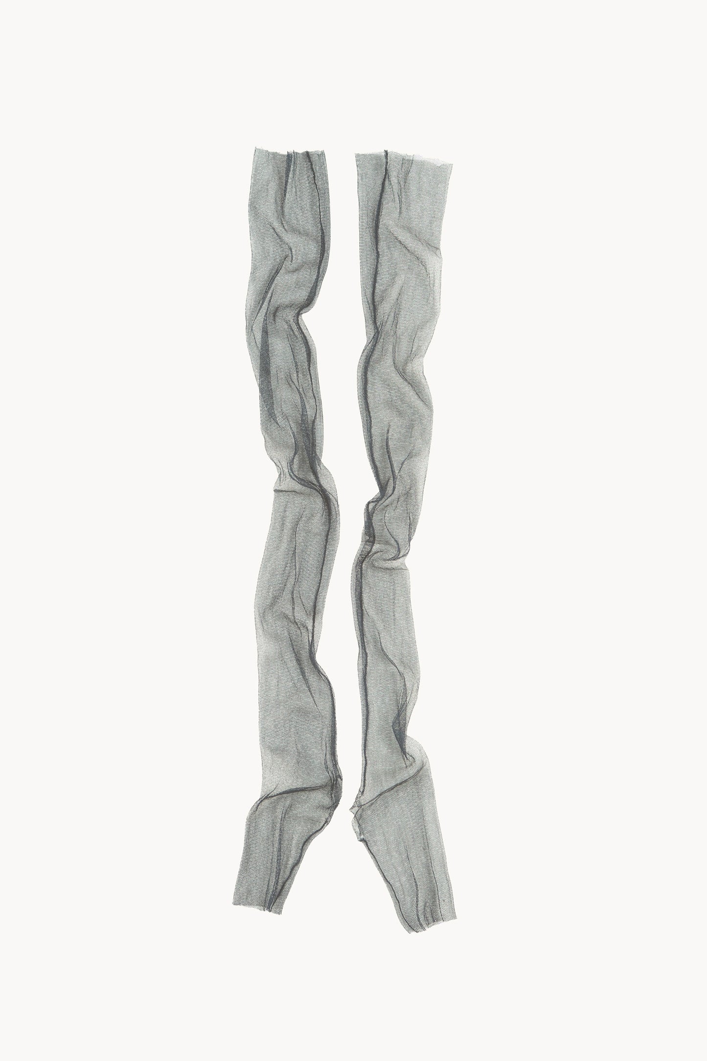 Mito, acier silk tulle mittens