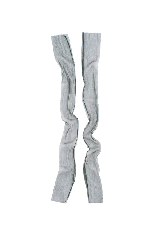 Mito mittens in Acier gray silk tulle