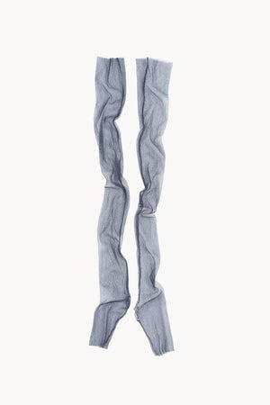 Mito, menhir silk tulle mittens