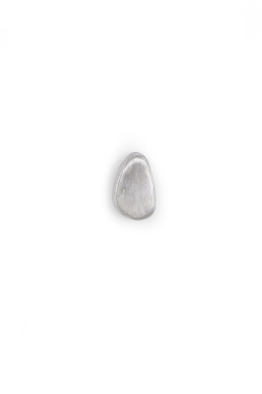 Mizar, silver oval earring