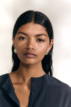 Mizar dcha, pendiente ovalado de plata