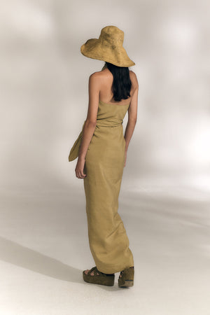 Mona, vestido de lino y seda kaki claro