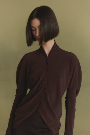 Mystic, camisa de seda uva