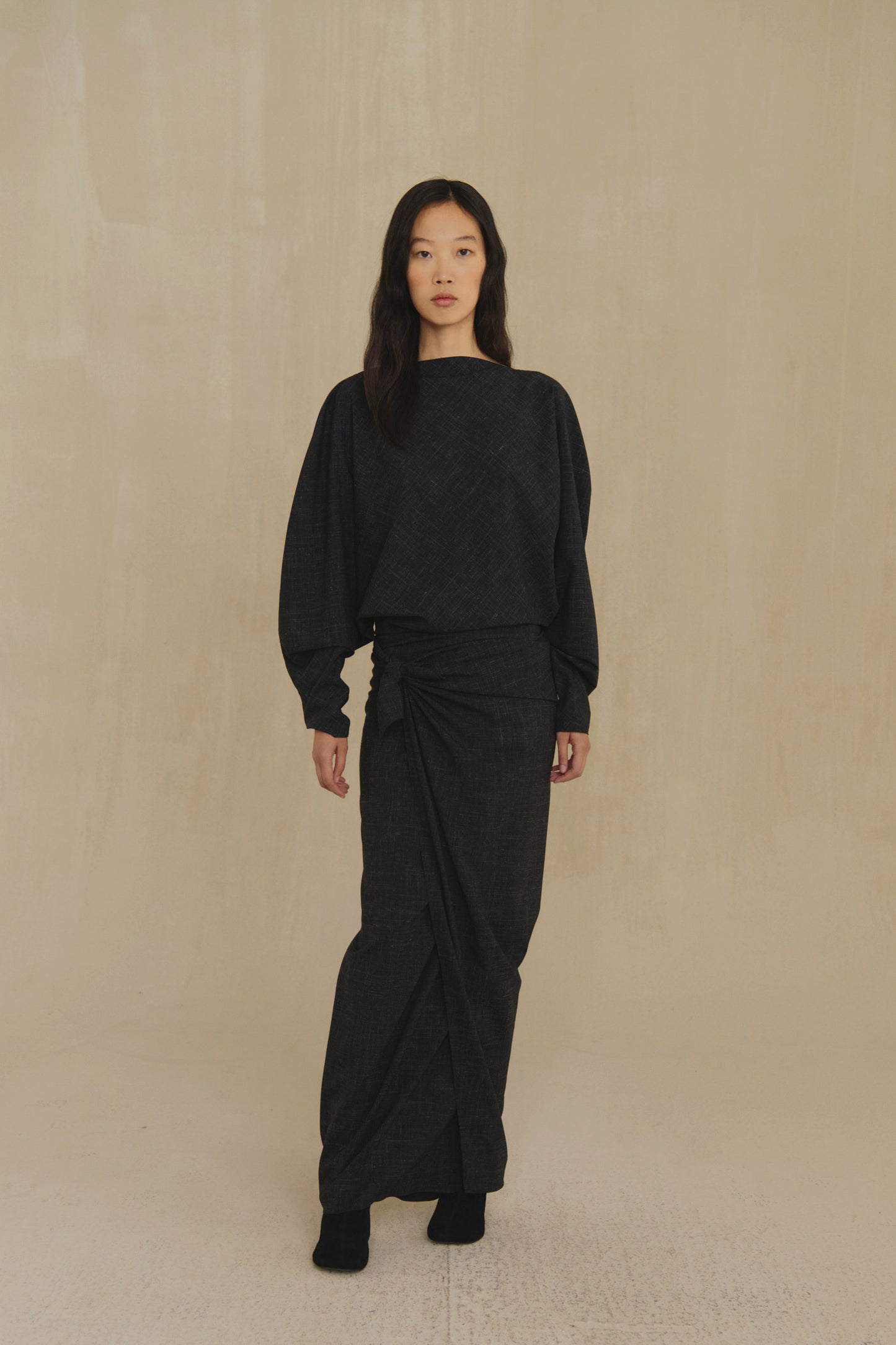 Nasa, black virgin wool and silk top