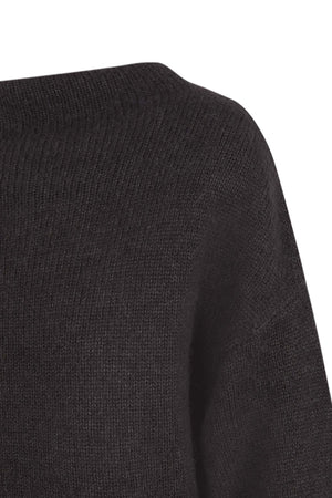 Nima, black oversized jumper in alpaca, cashmere and silk