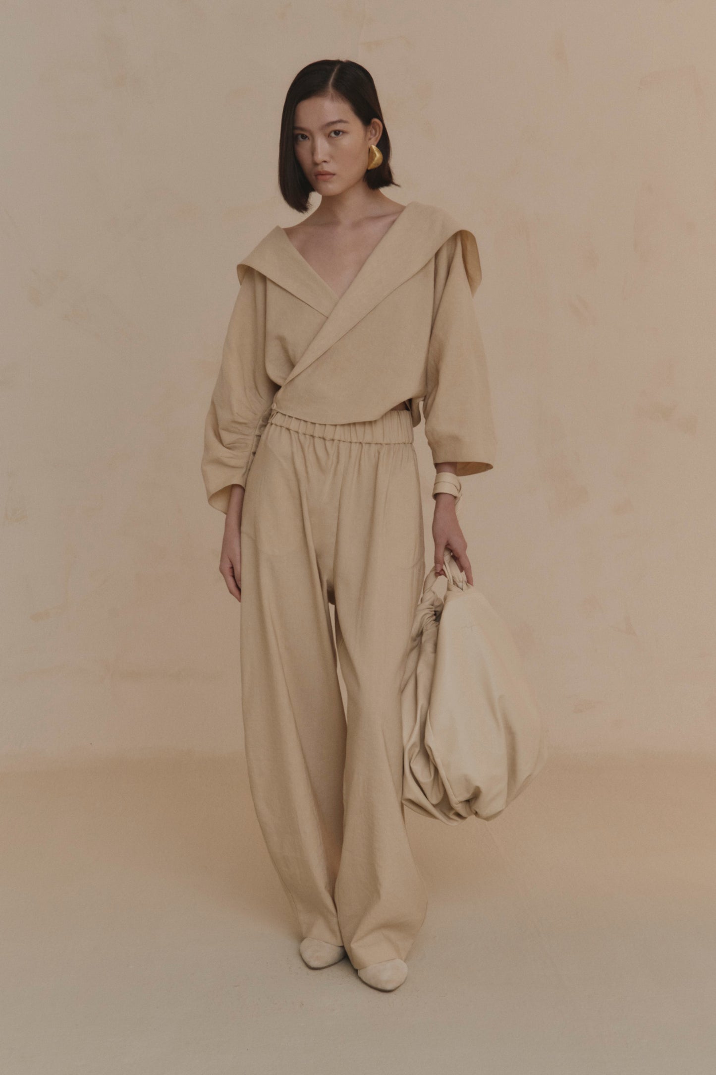 Noa, sand linen and virgin wool jacket