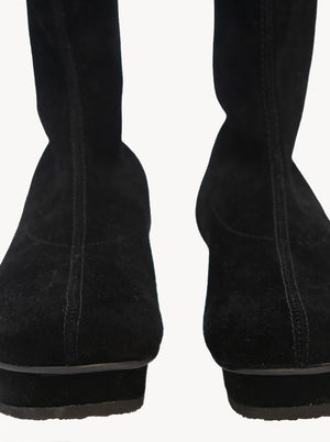 Nuna, botin de ante negro