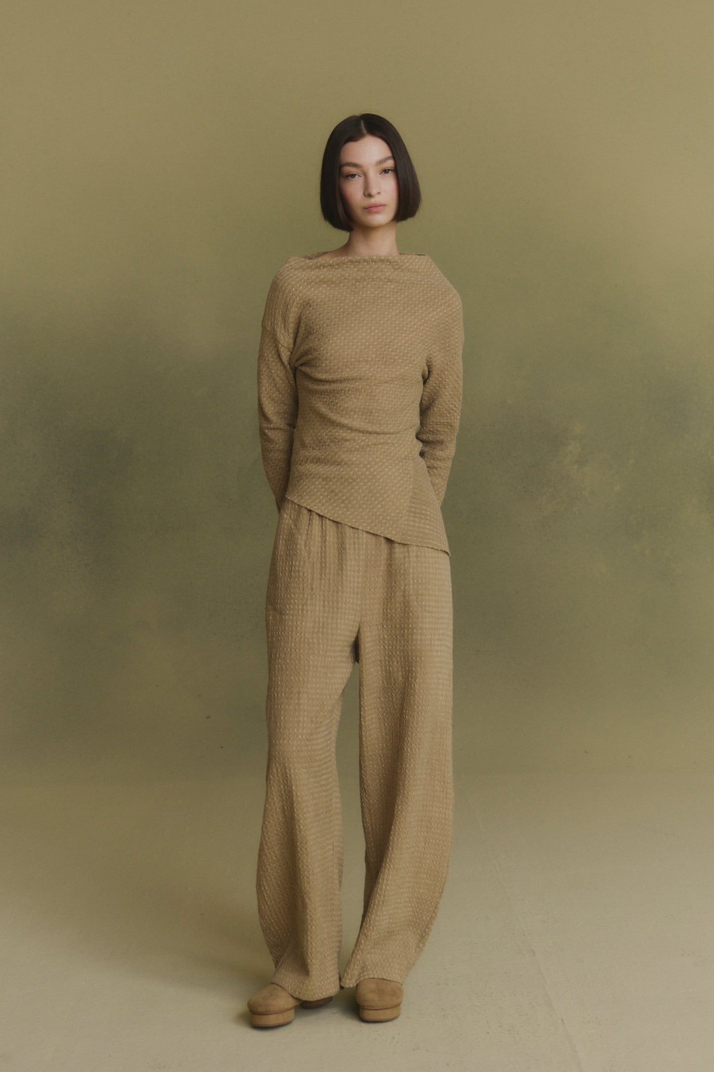 Nuna, beige checked jacquard pants