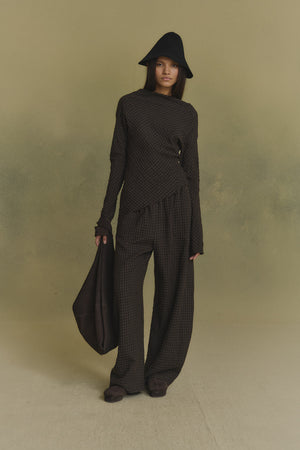 Nuna, brown checked jacquard top