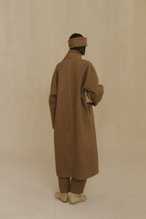 Nur, brown wool and cotton coat