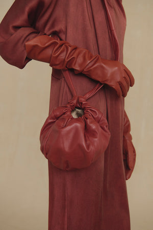 Sack S, small lava red leather bag