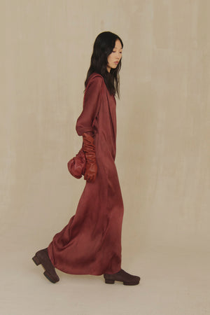 Sack S, small lava red leather bag