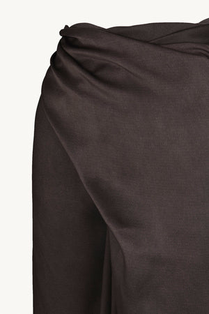 Ocaso, pantalon envolvente burdeos maltinto