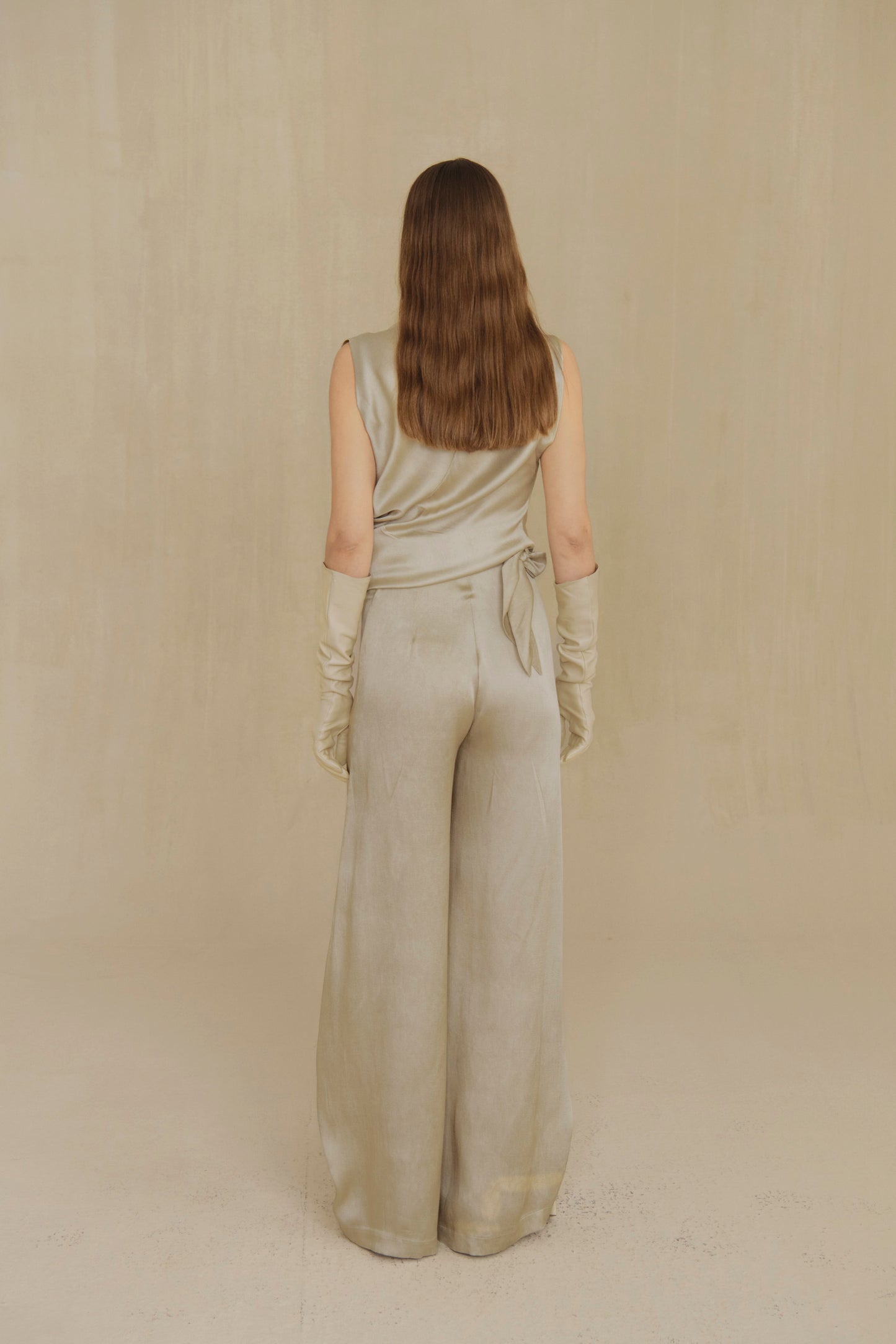 Ocaso, pantalon envolvente burdeos maltinto