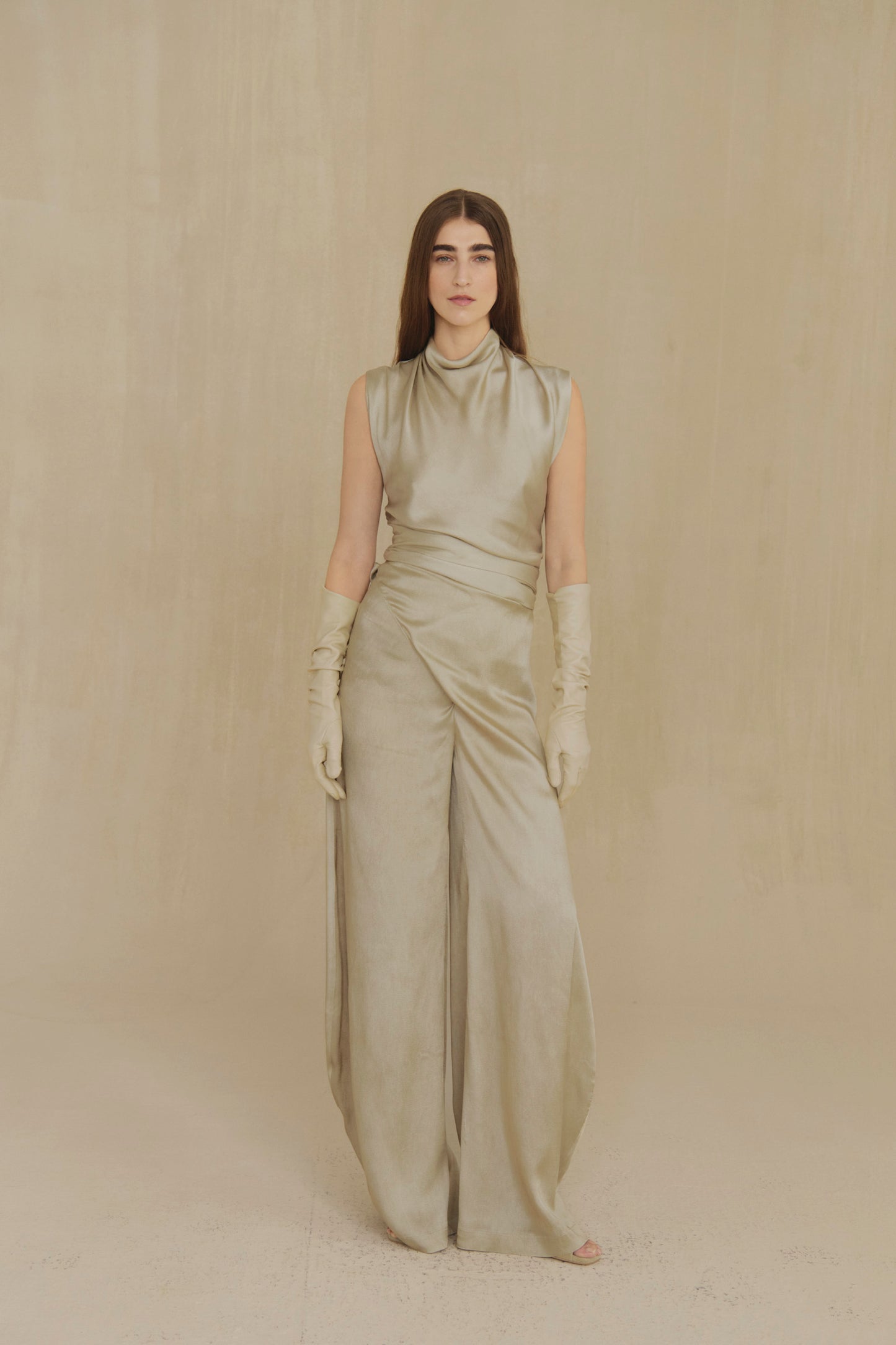 Ocaso, pantalon envolvente burdeos maltinto