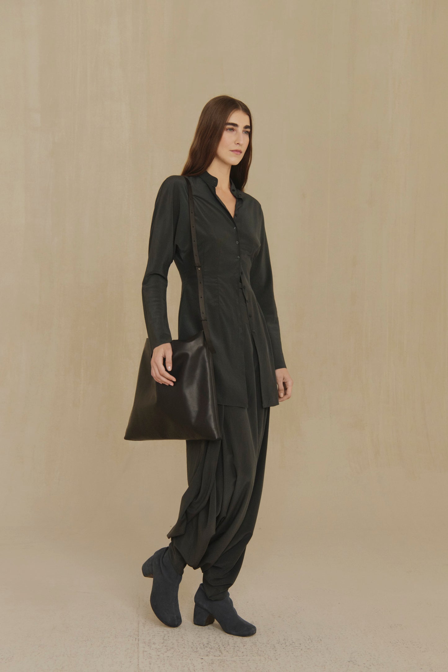 Olvido, night green stretch silk shirt