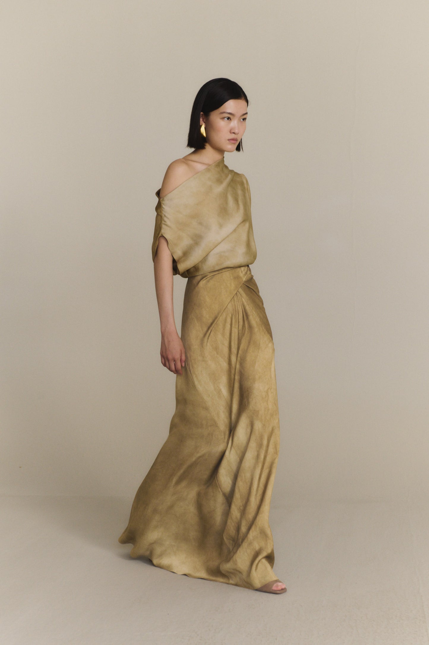 Opale, long bronze maltinto dress