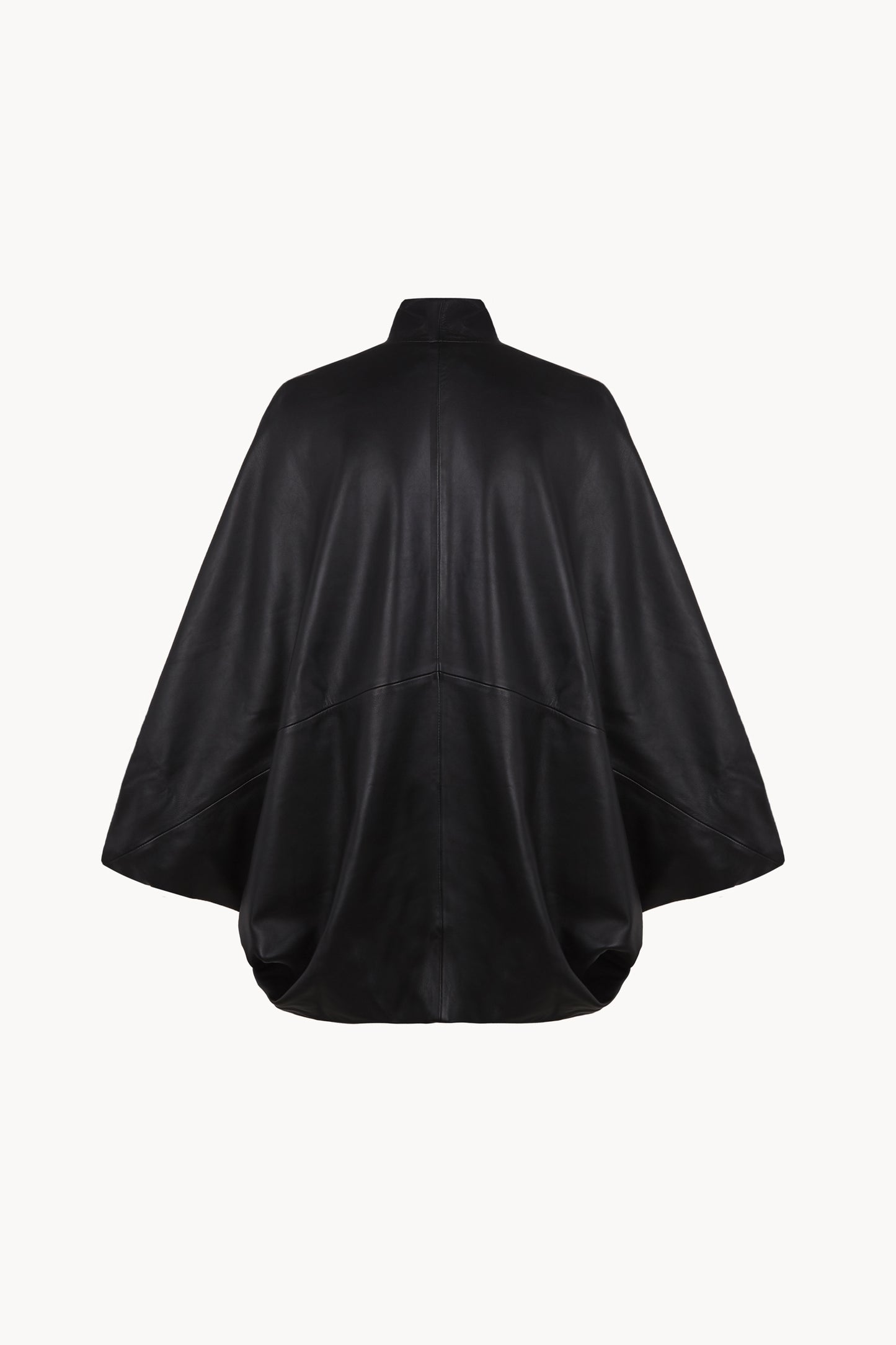 Opalo, chaqueta kimono de piel negra