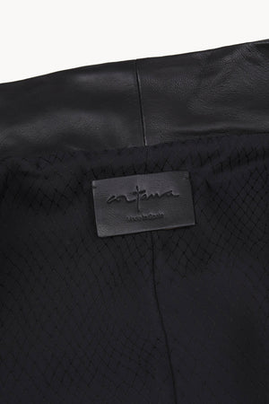 Opalo, chaqueta kimono de piel negra