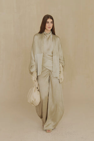 Sack M, sand medium leather bag