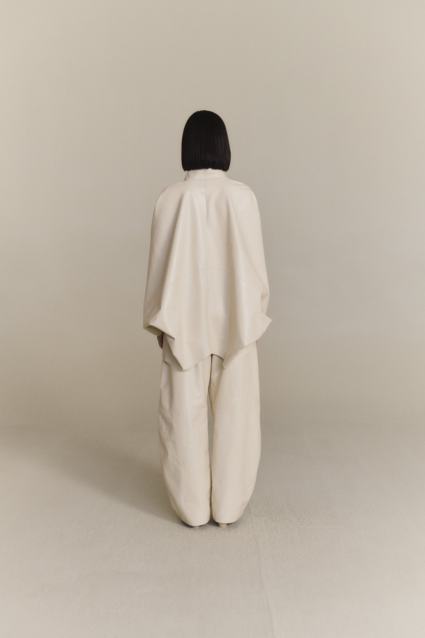 Opalo, chaqueta kimono de piel arena