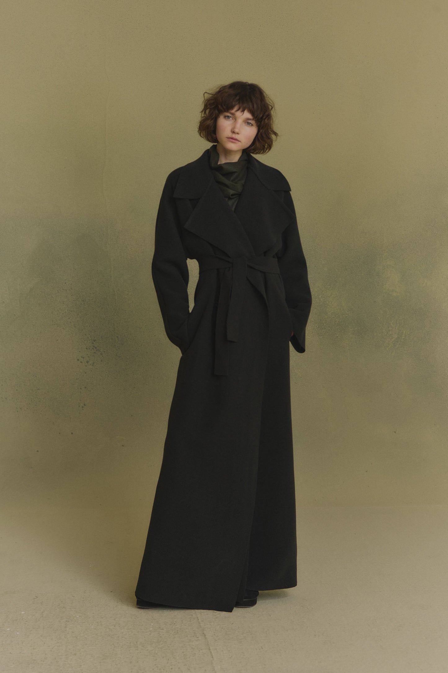 Penumbra, black double-face coat