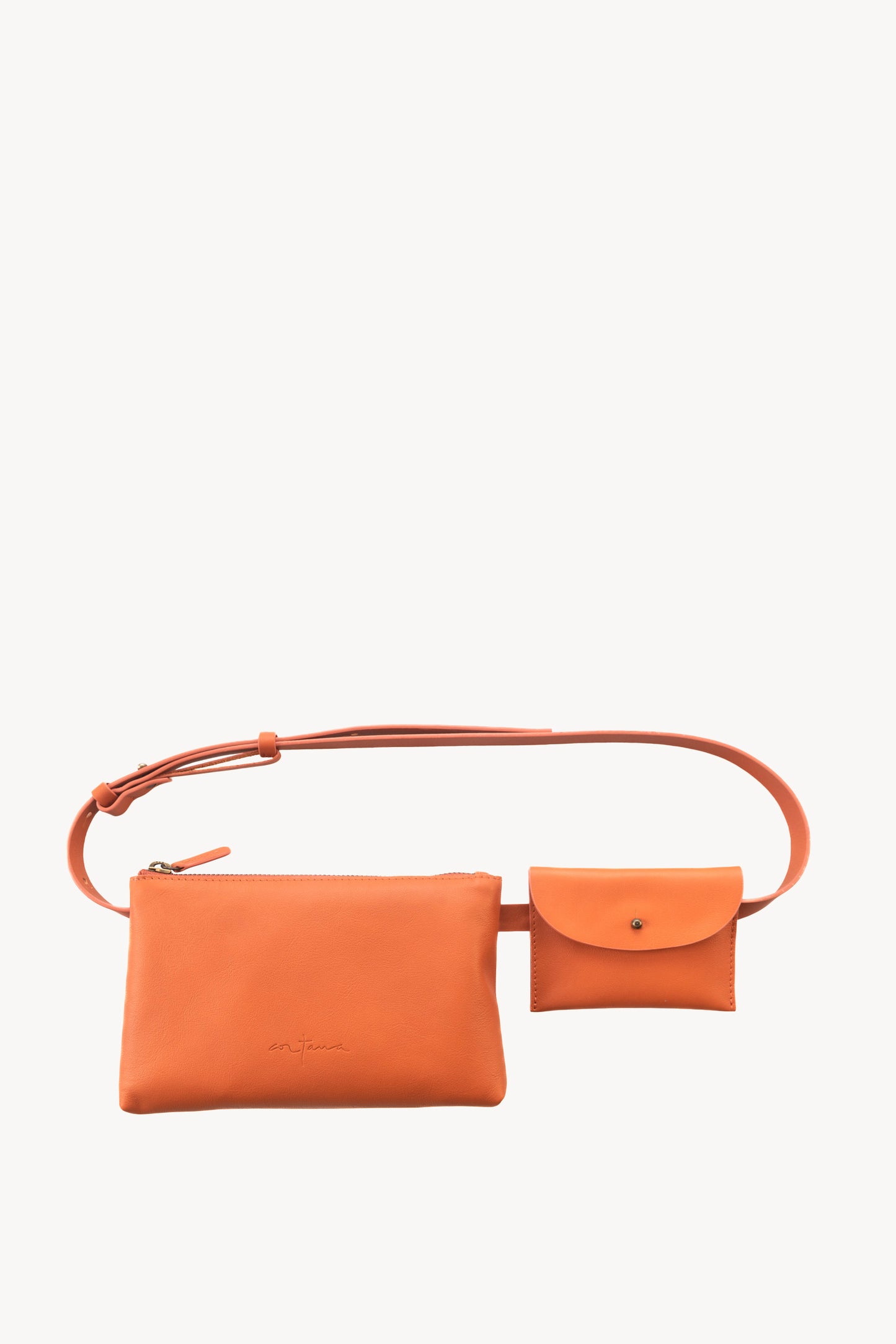 Petra, riñonera en cuero naranja