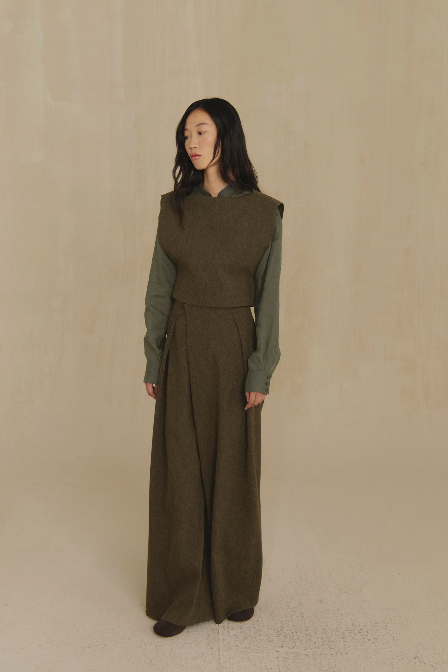 Camino, green melange virgin wool top