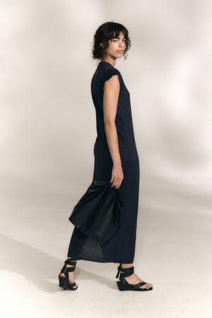 Rinen, vestido de punto de lino azul marino oscuro