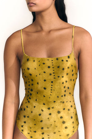 Salma, bañador llimona print