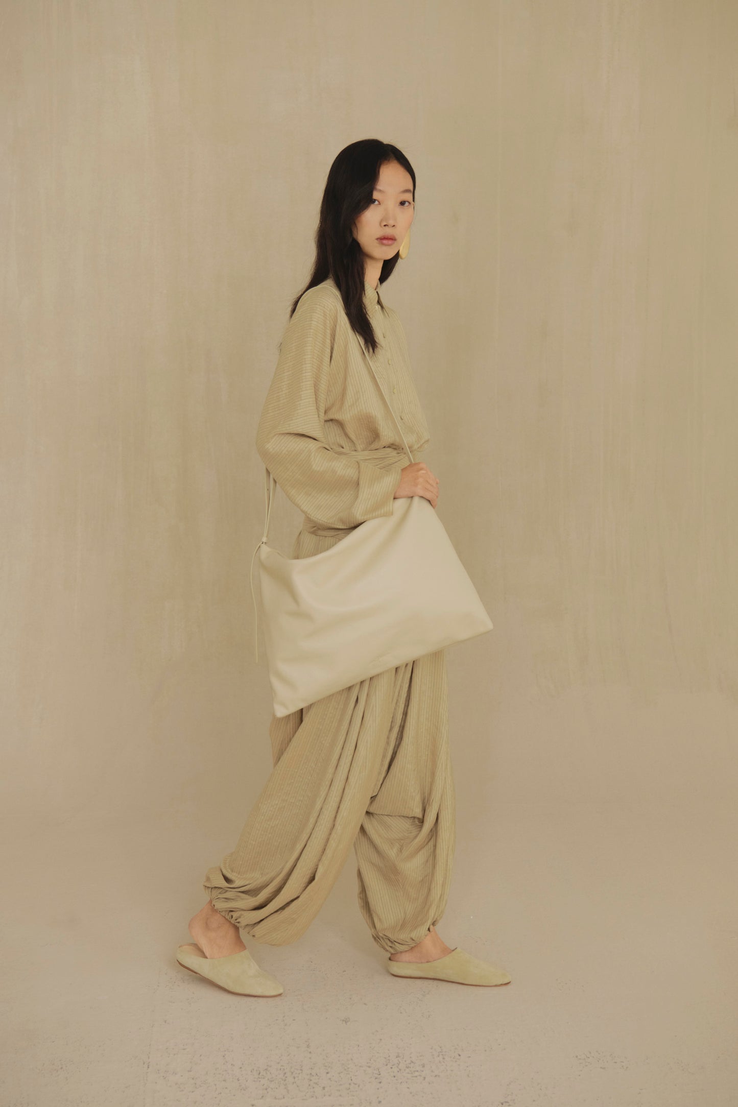 Amalia, ecru leather bag