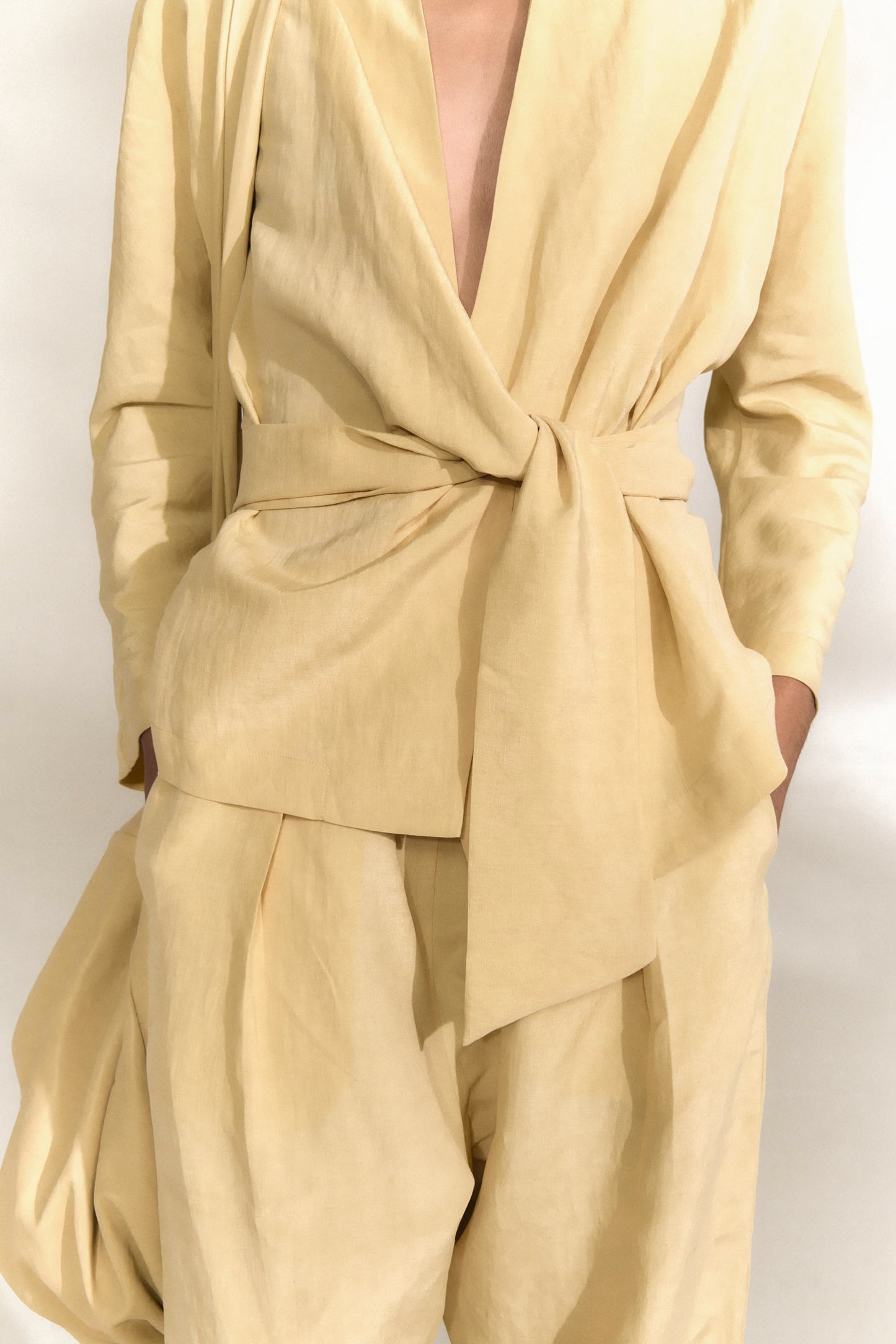 Simona, beige mares wrap jacket in linen and silk