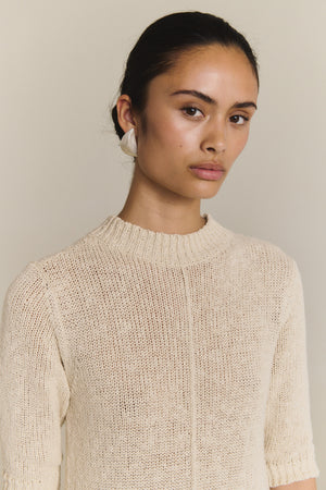 Sylva, vestido largo de punto crudo