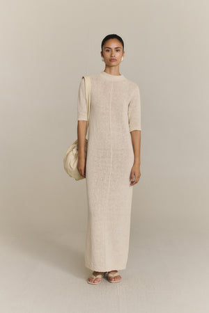 Sylva, vestido largo de punto crudo