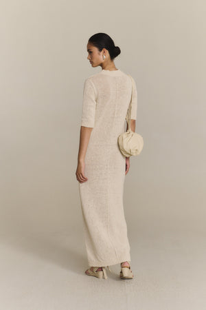 Sylva, vestido largo de punto crudo