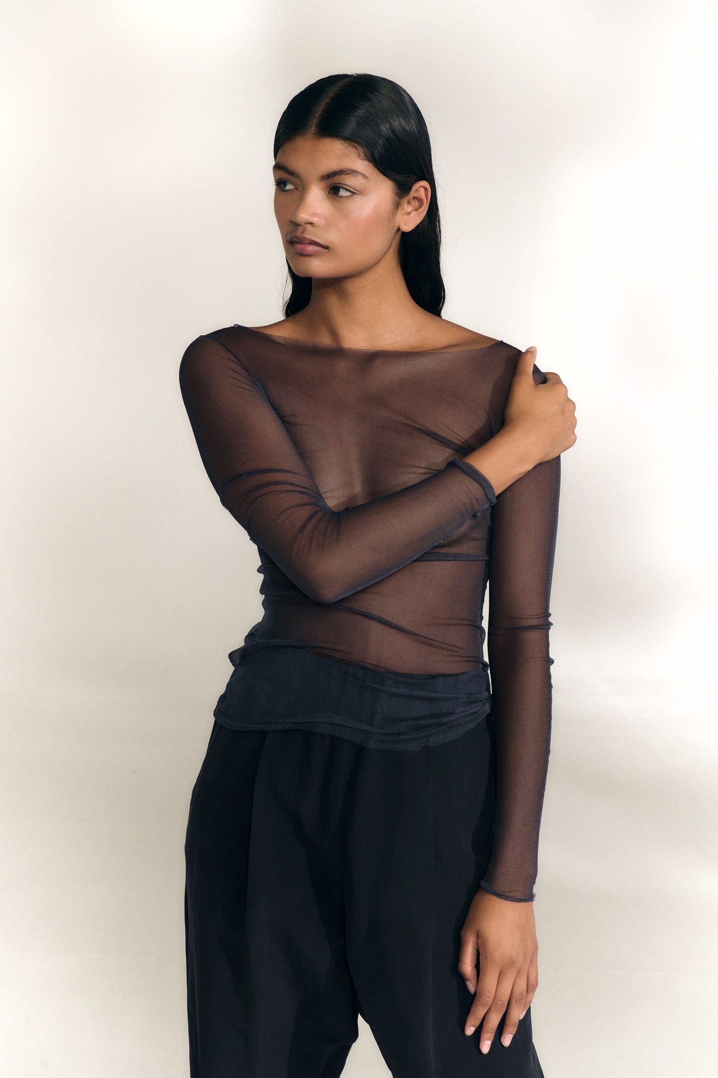 t de tul, tulle top navyc2