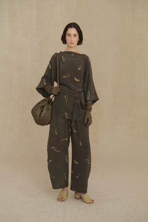 The, top reversible de seda soma print