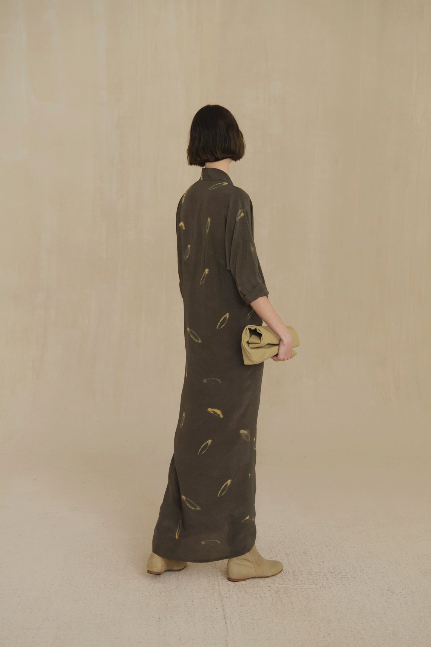 Thea, vestido largo de seda soma print