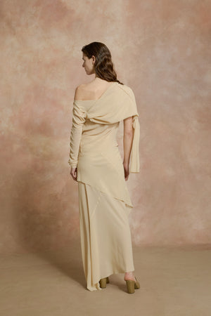 Dora, long skirt in beige silk georgette