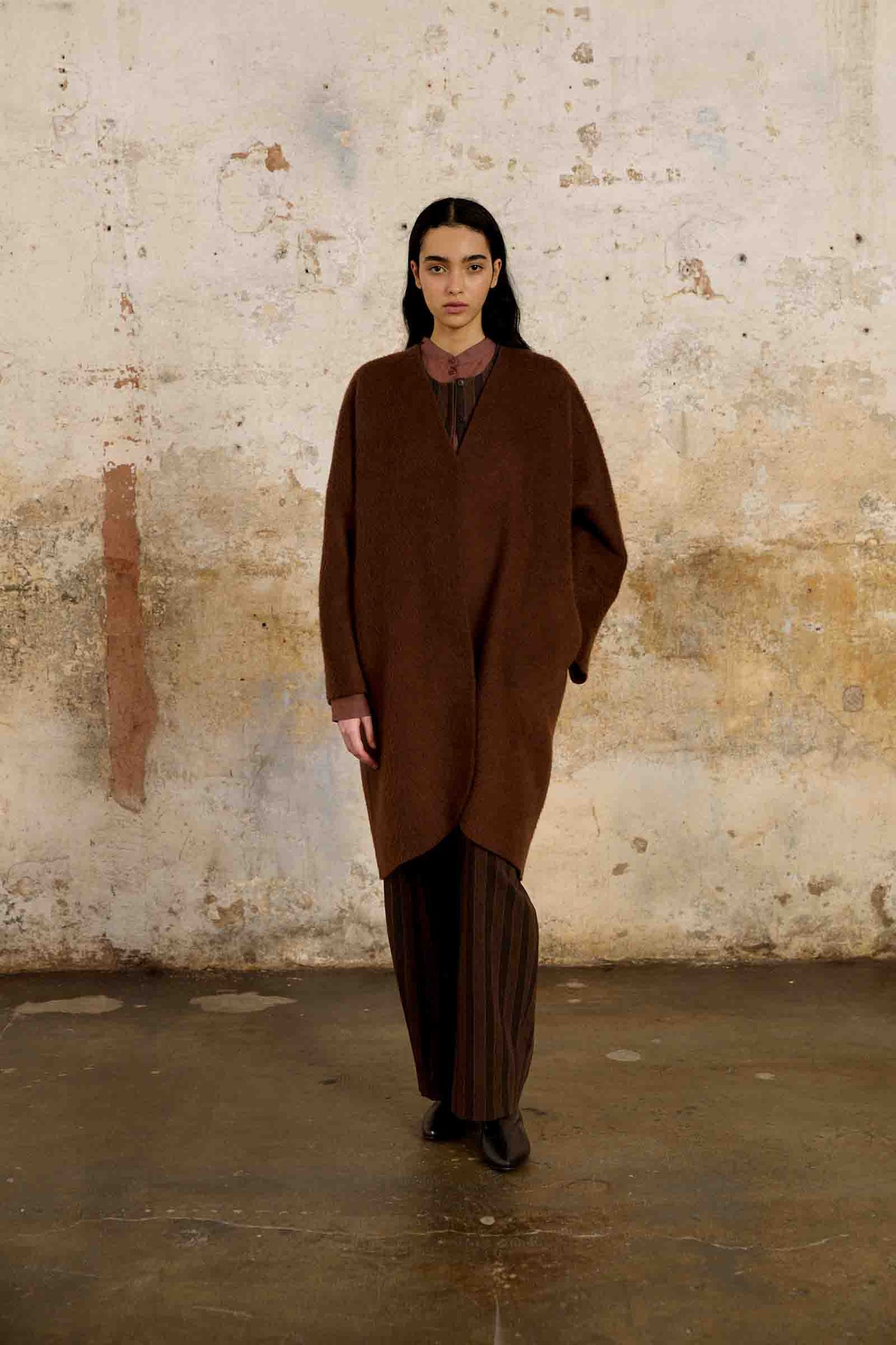 Tulip, baby camel coat