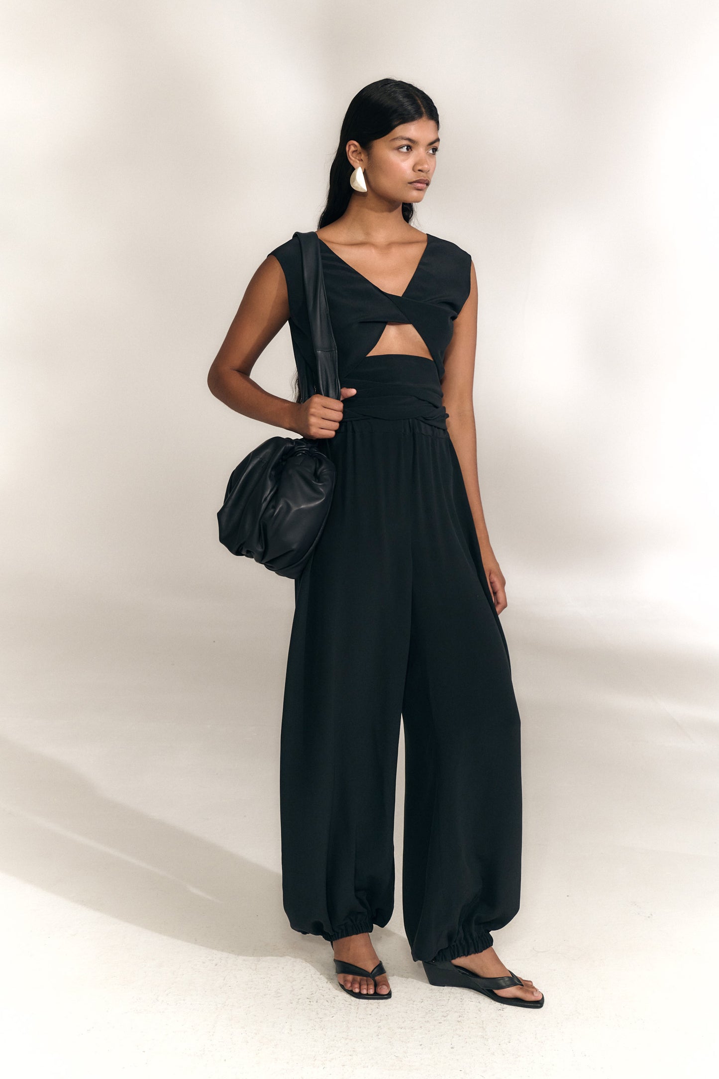 Tunez, pantalon bombacho de seda negro