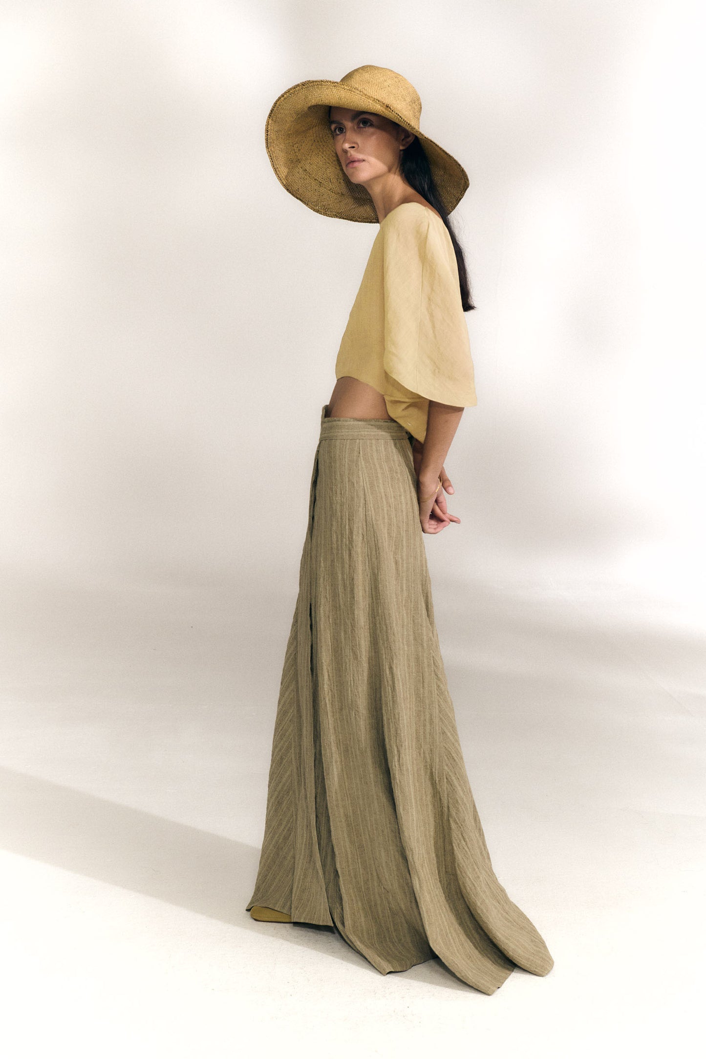 Ufo, ivory ramie top