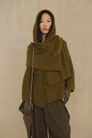 Yara, khaki cashmere and silk hood