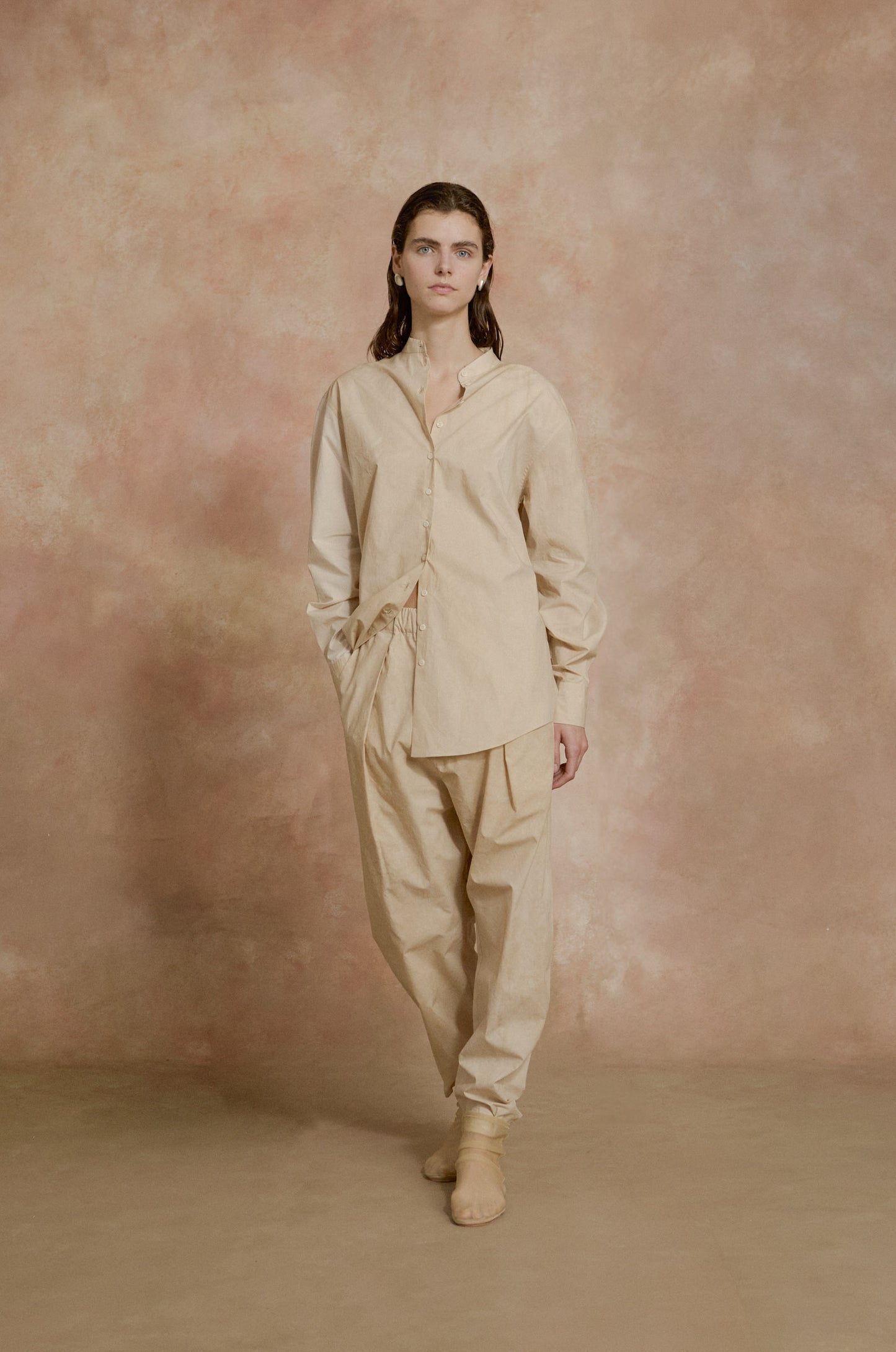 Yoko, camisa popelin beige maltinto