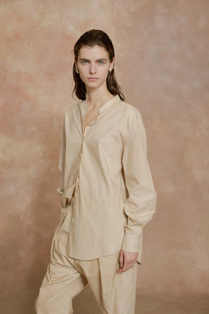 Yoko, camisa popelin beige maltinto