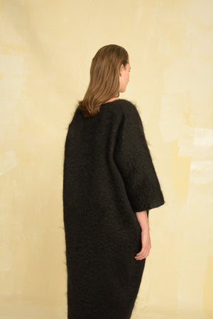 Kuma, oversized coat in black mohair