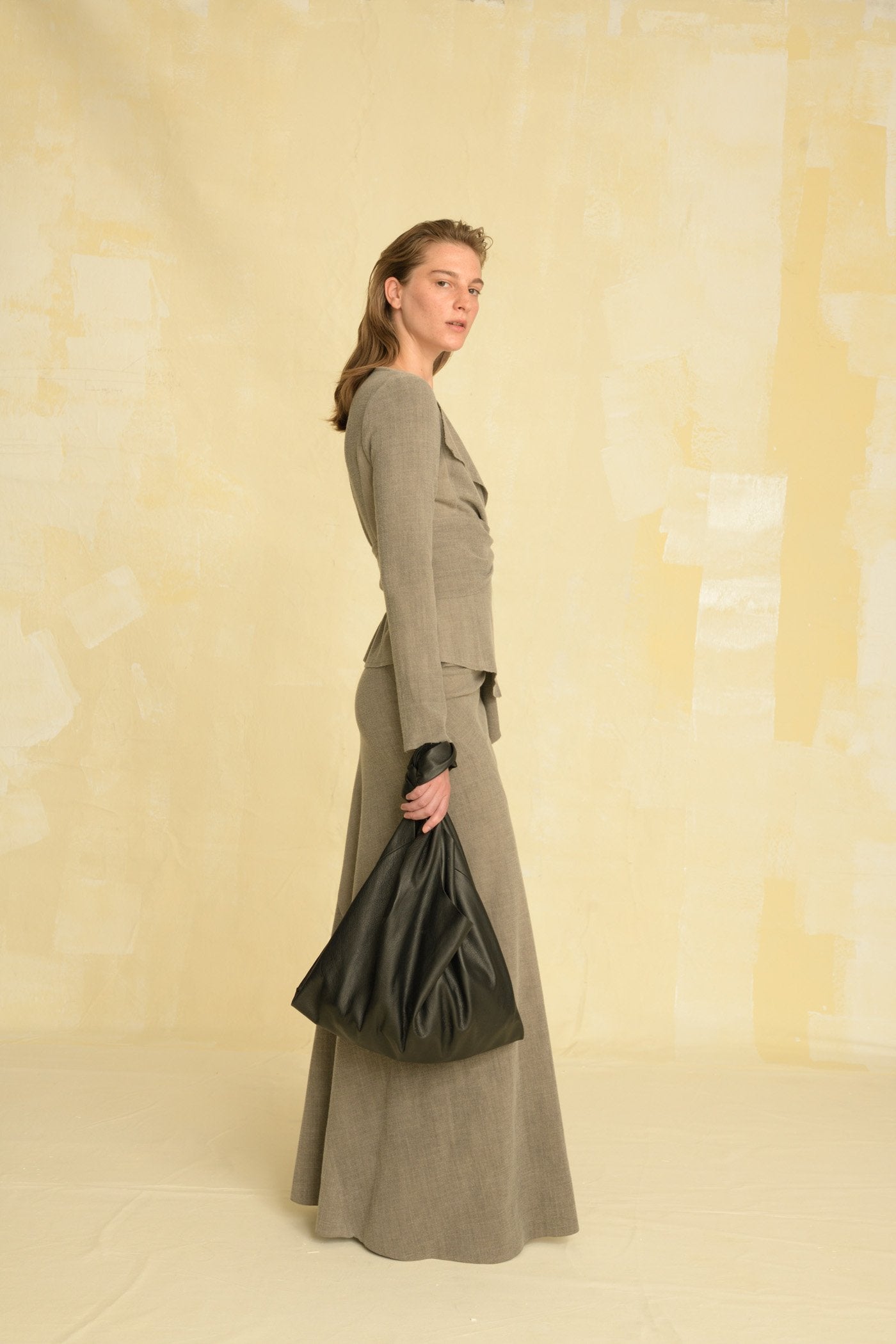 Felicita, long skirt in virgin wool